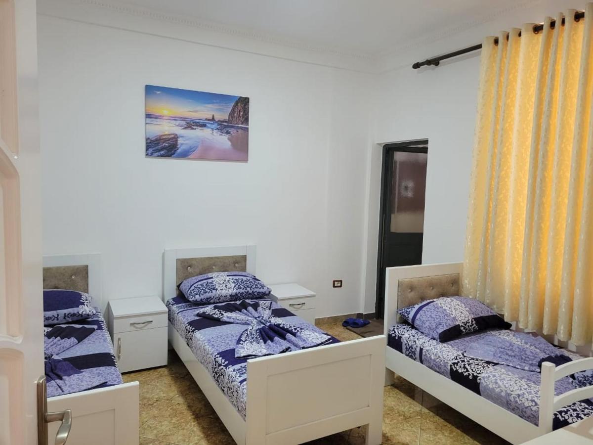 Peshkopi Hotel Reci מראה חיצוני תמונה